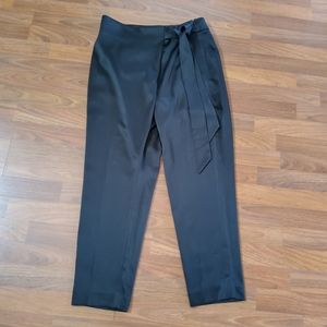 White House Black Market The Tapered Ankle Pants
